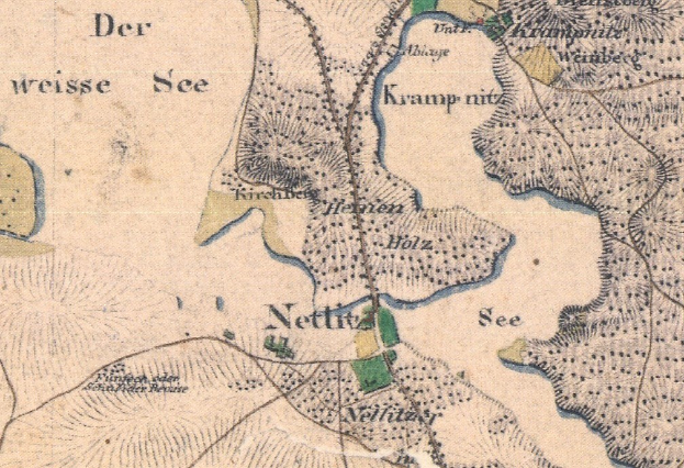 Alte detaillierte Karte von Nettlitz, Deutschland, zeigt Straßen, Gebäude und Sehenswürdigkeiten mit Textanmerkungen.