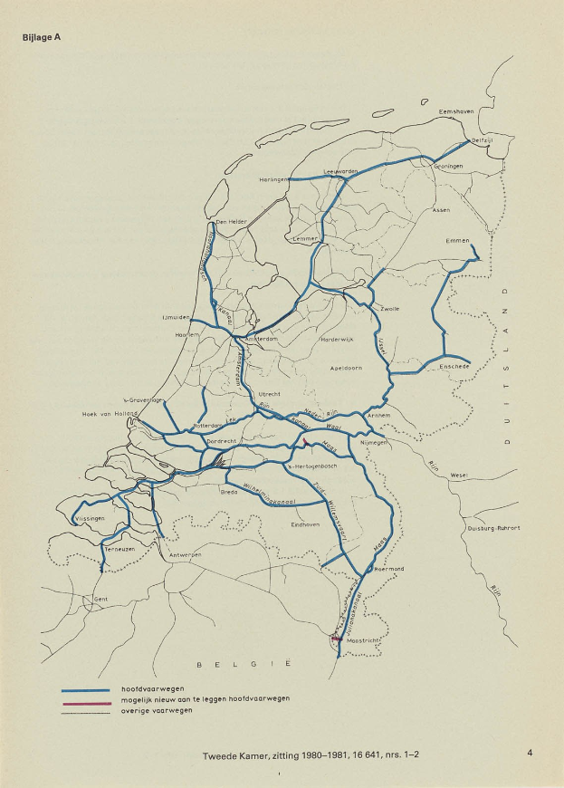 Karte der Niederlande mit einer blauen Linie, die hindurchläuft, überlagert auf Text.