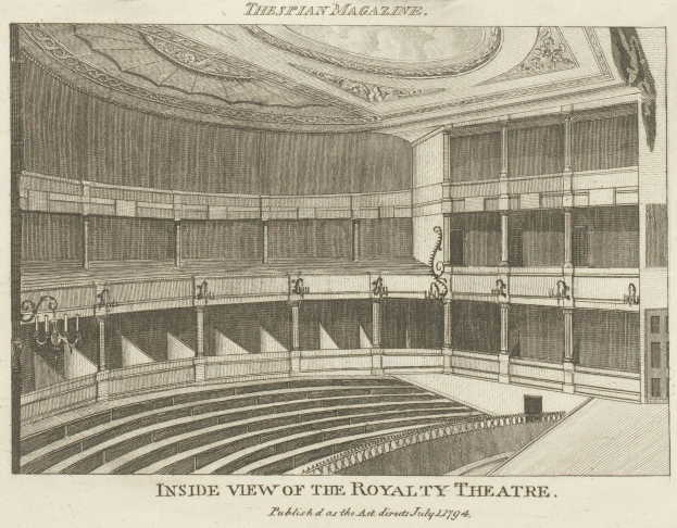 Schwarze und weiße architektonische Zeichnung des Inneren des Königlichen Theaters, die das Auditorium, die Treppe, das Geländer, die Beleuchtung und die Decke zeigt, mit Text unten.